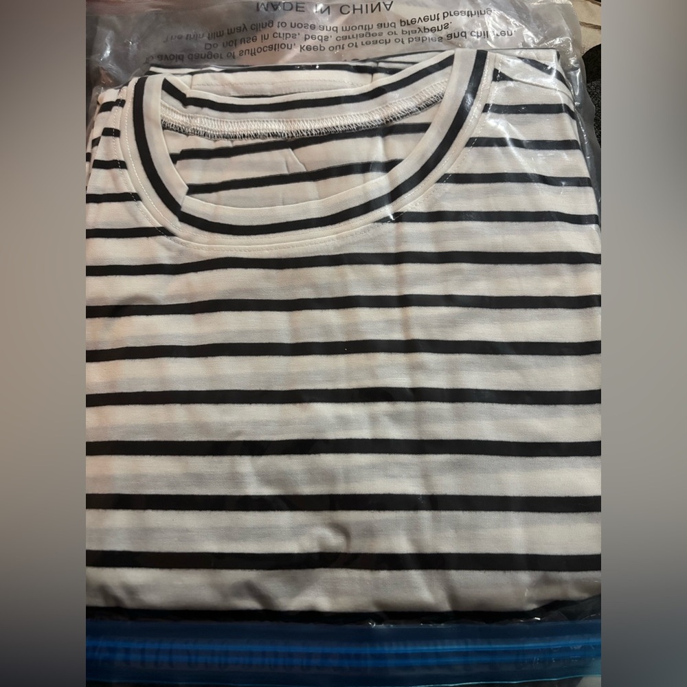 Black & White Striped Short Sleeve Maxi Dress - Picture 4 of 5